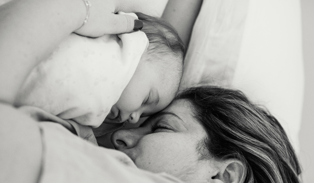 Amamentação e Refluxo: Como a Osteopatia Pediátrica Pode Ajudar o Teu Bebé