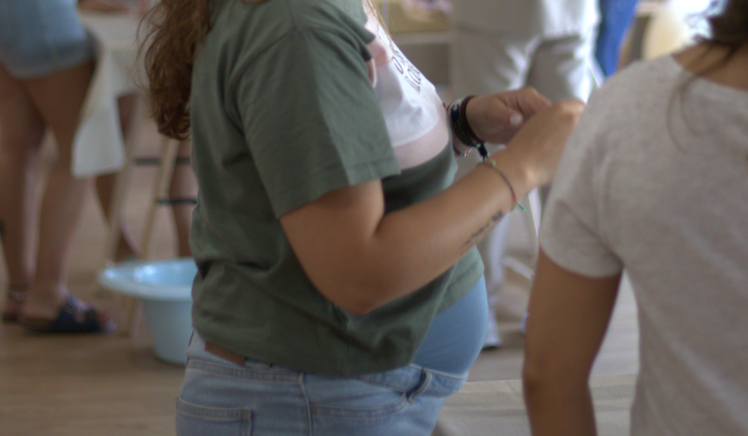 Cursos de Preparação para o Parto em Grupo vs. Sessões Individuais: Qual é o Ideal Para Ti?
